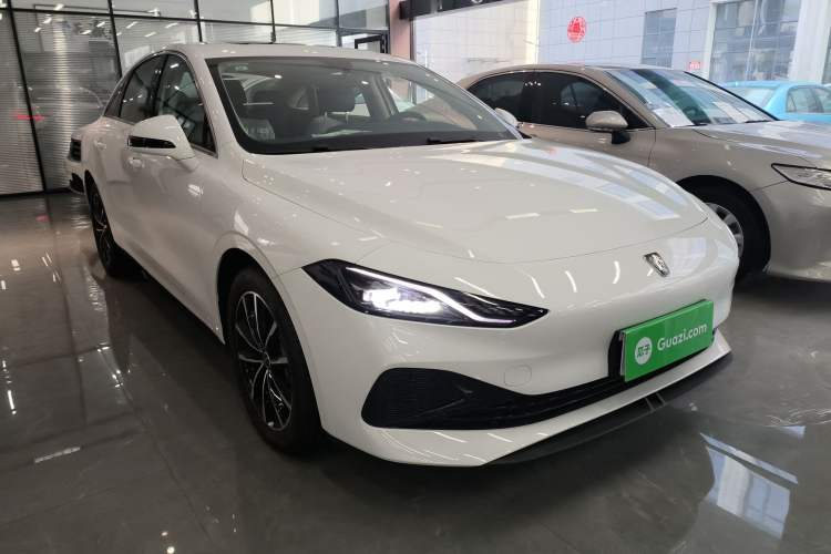 Used Roewe D7 2025 DMH 125km World Champion Edition
