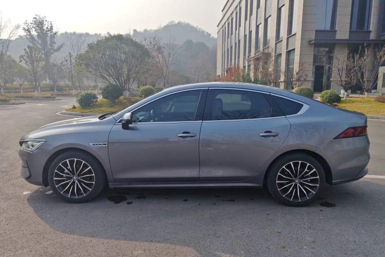 Used BYD Qin PLUS 2021 EV 600KM Flagship Model