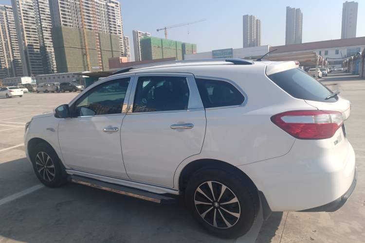 Used Venucia T70 2016 1.6L Manual Ruixing Edition
