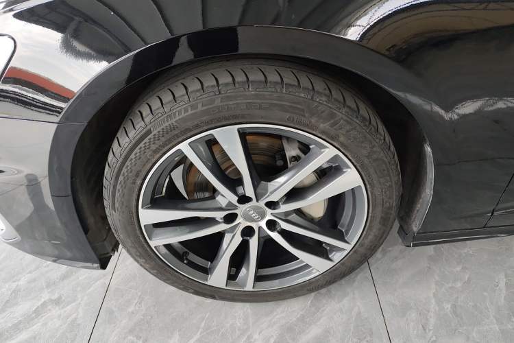 Used Audi A6L 2022 40 TFSI Luxury Dynamic Model
