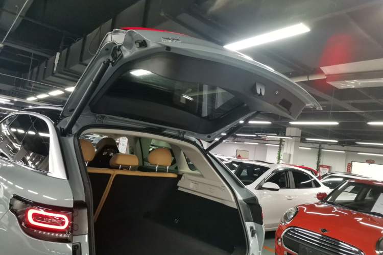 Used Leapmotor C11 2024 All-Electric 580 Luxury Edition
