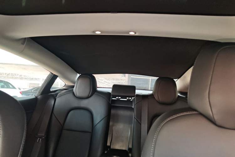 Used Tesla Model 3 2019 Standard Range Rear-Wheel Drive Upgraded Version (52 kWh)
