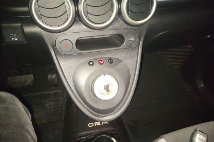 Used ORA Black Cat 2022 Updated Version 301 km Cute Pet Edition Lithium Iron Phosphate