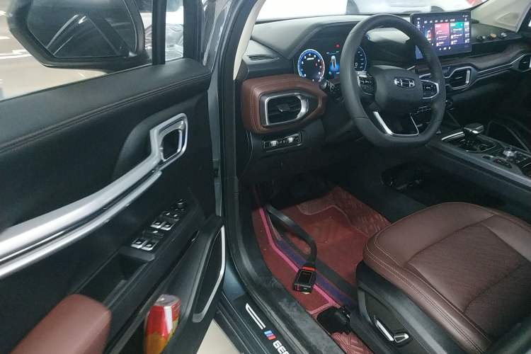 Used Geely Auto Haoyue 2022 1.8TD DCT Luxury 7-Seater
