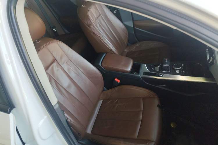 Used Audi A4L 2018 30th Anniversary Edition 40 TFSI Fashion Model