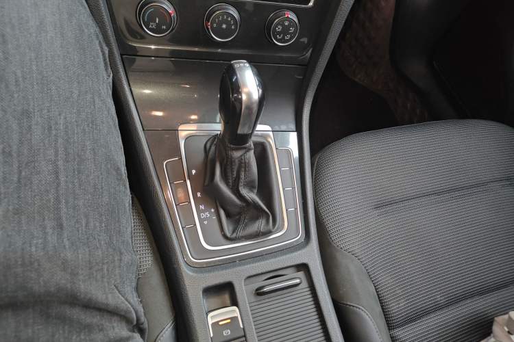 Used Volkswagen Golf 2019 280TSI DSG Comfort Version China V Standard
