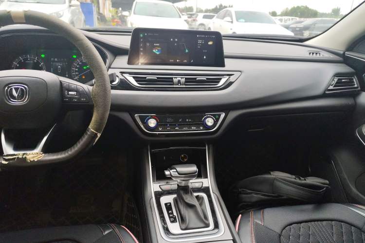 Used Changan Ruicheng CC 2022 Blue Whale Edition 1.5T DCT Luxury Model
