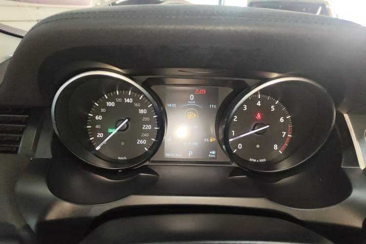 Used Land Rover Range Rover Evoque 2018 240 PS SE Smart Brilliance Edition
