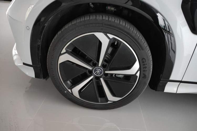 Used BYD Song L EV 2025 Intelligent Driving Version 662 km LiDAR Excellence Edition