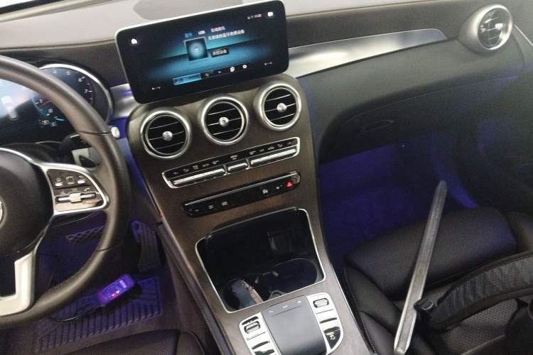 Used Mercedes-Benz GLC 2021 GLC 260 L 4MATIC Luxury Model