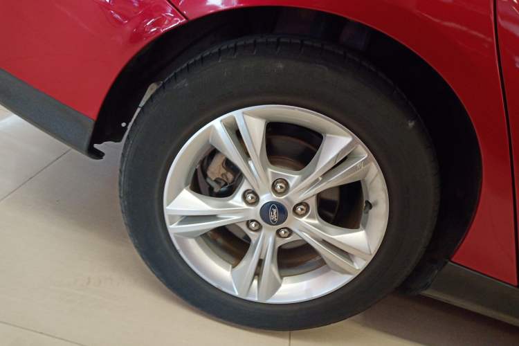 Used Ford Focus 2017 Sedan 1.6L Automatic Comfort Plus SmartDrive Edition
