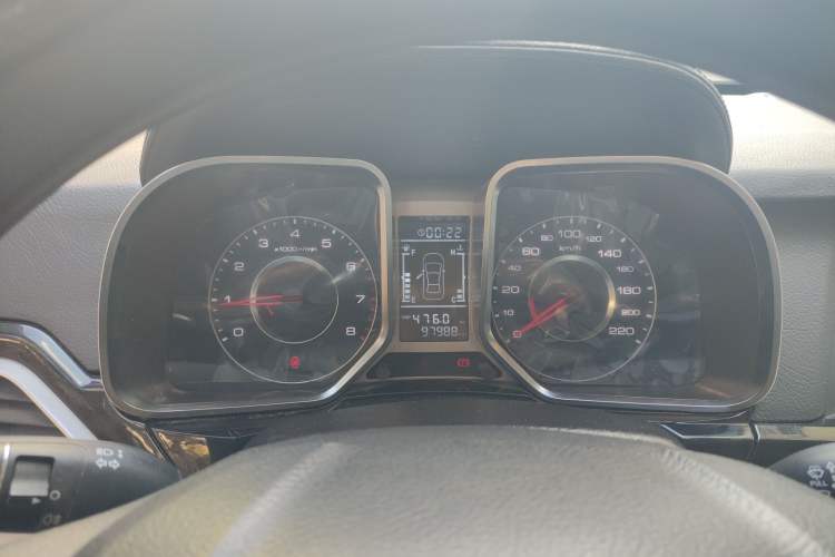 Used Zotye Domy X5 2017 Classic Edition 1.5T Manual Luxury Model
