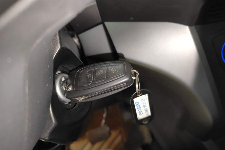 Used Ford Kuga 2019 EcoBoost 180 Two-Wheel-Drive Platinum Edition China VI Standard
