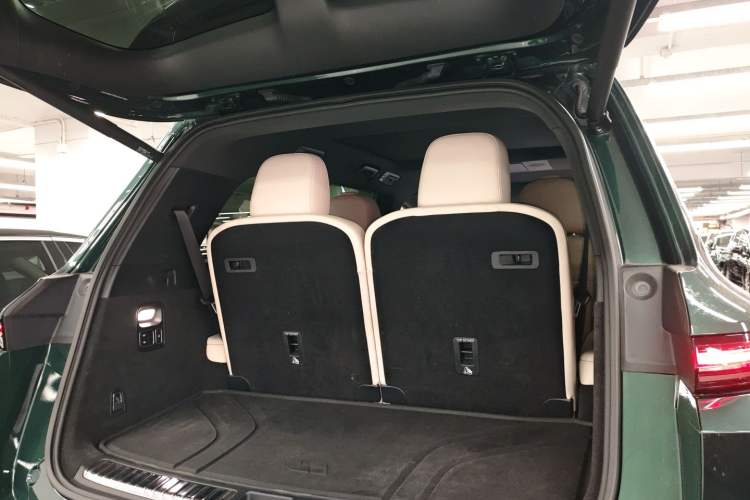 Used Li Auto L9 2022 Max model