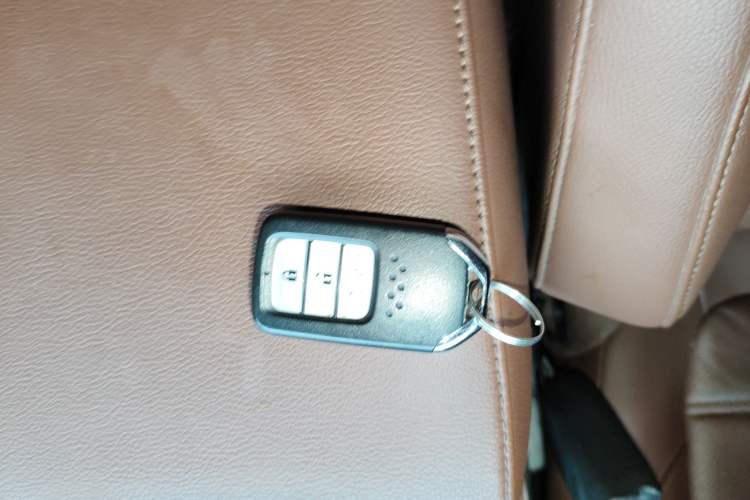 Used Honda CR-V 2021 240TURBO CVT 2WD Fashion Edition