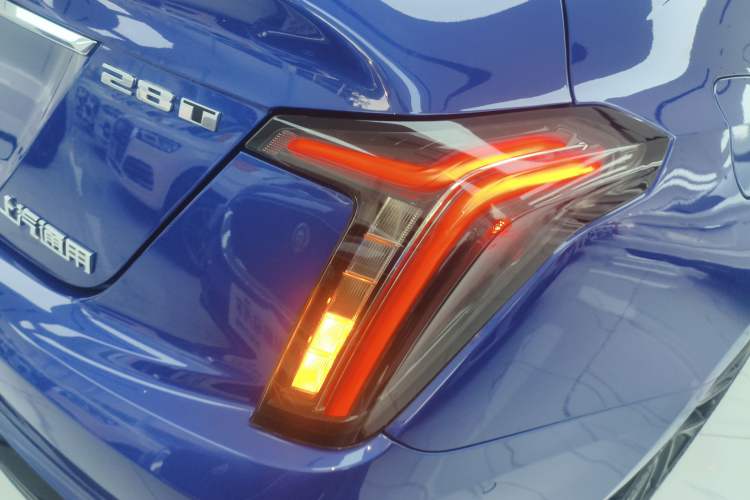 Used Cadillac CT5 2021 28T Platinum Sport Model
