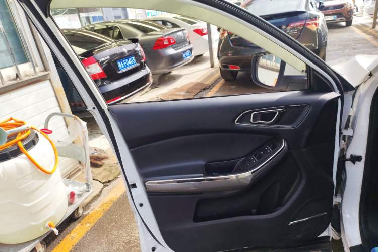 Used Chery Tiggo 5x 2017 1.5T DCT Luxury Model
