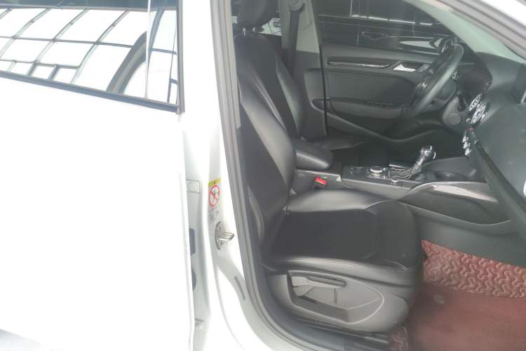 Used Audi A3 2020 Restyled Sportback 35 TFSI Entry-Level China VI Emission Standard