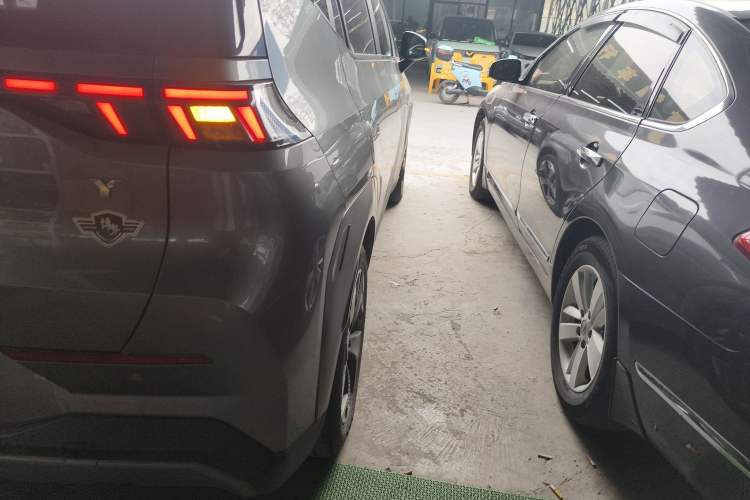 Used AION Y 2022 70 Enjoyment Edition Lithium Iron Phosphate
