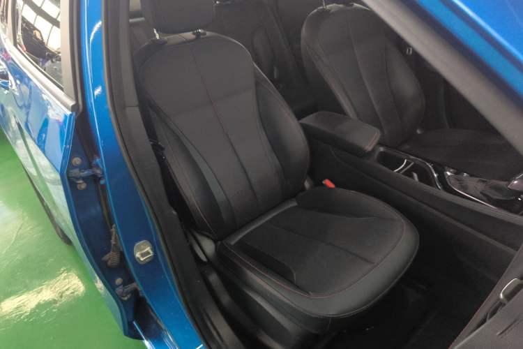 Used Buick Verano 2023 Pro GS Hunter Wind Edition