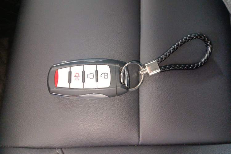 Used Great Wall Poer 2023 2.0T Commercial Version Automatic Diesel 4x4 Elite Long-Box GW4D20M
