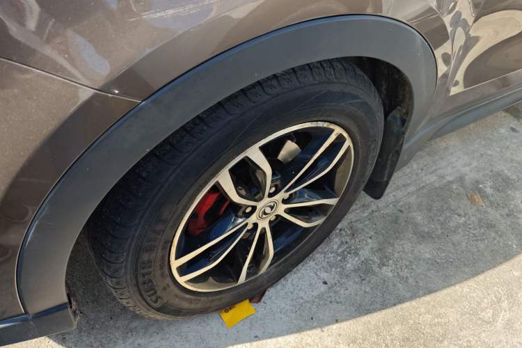 Used Dongfeng Fengon 580 2017 1.5T CVT Smart Style Model
