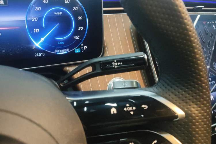 Used Mercedes-Benz EQE 2022 350 Pioneer Edition
