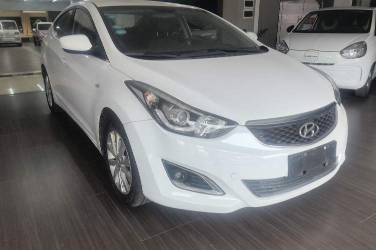 Used Hyundai Elantra 2016 1.6L Automatic Smart Version