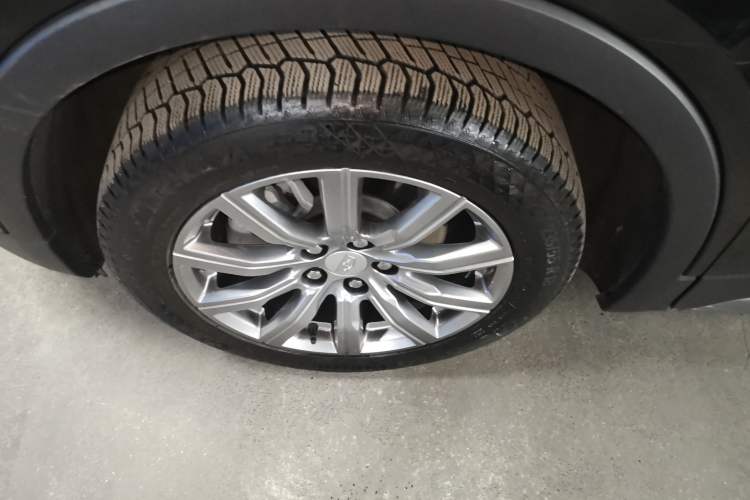 Used Cadillac XT4 2020 28T Two-Wheel-Drive Leading Version
