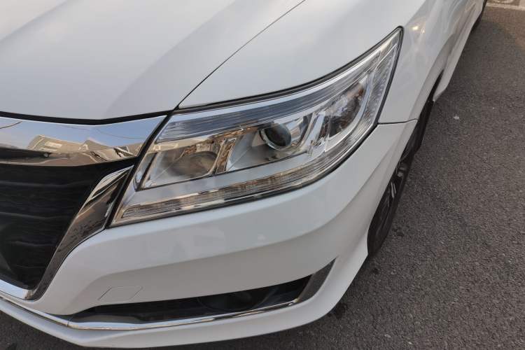 Used Honda Crider 2016 1.8L CVT Luxury Edition
