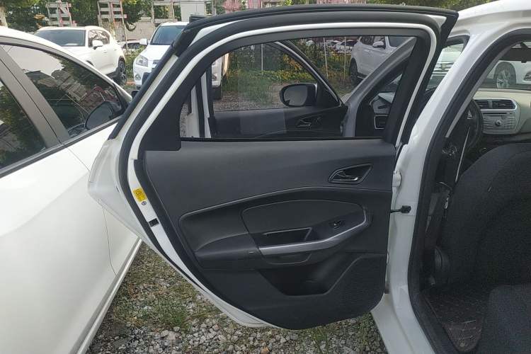 Used Ford Escort 2019 Revised 1.5L Automatic ZhiXiang Version (Tire Pressure Monitoring) China VI Standard
