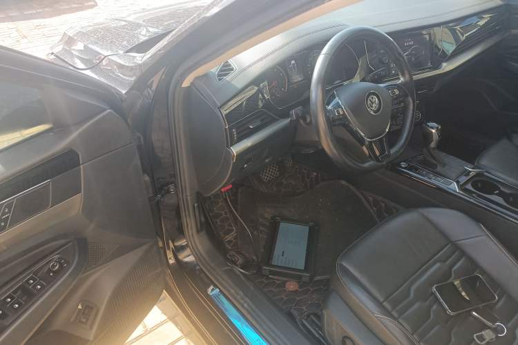 Used Volkswagen Passat 2019 330TSI Elite Edition China VI