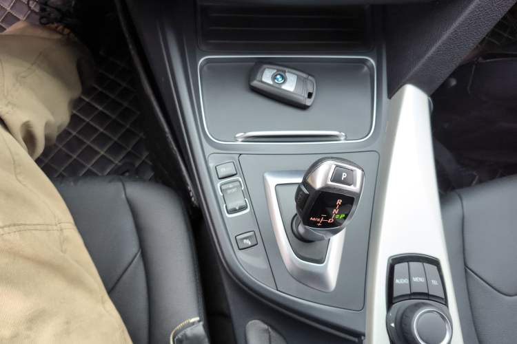 Used BMW 3 Series 2016 320Li Ambition Model