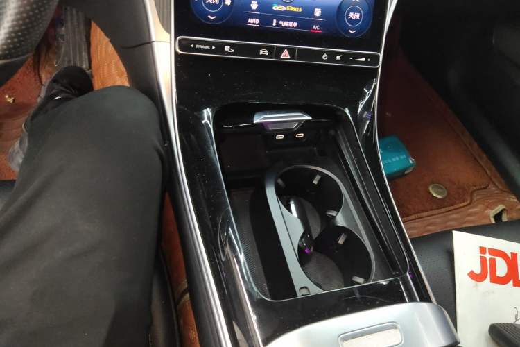 Used Mercedes-Benz C-Class 2022 C 200 L Sport Edition
