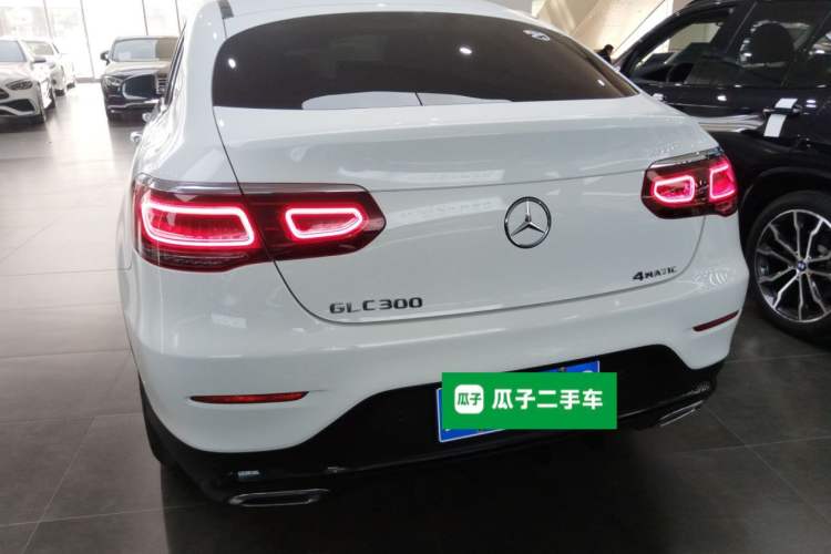 Used Mercedes-Benz GLC Coupe 2020 GLC 300 4MATIC Coupe SUV
