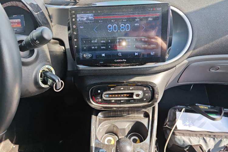 Used  forfour 2018 0.9T 66 kW Pioneer Edition