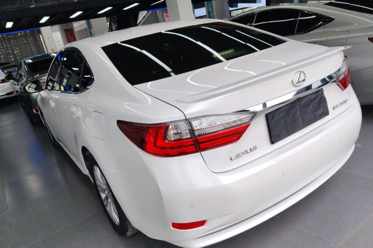 Used Lexus ES 2015 200 Comfort Edition
