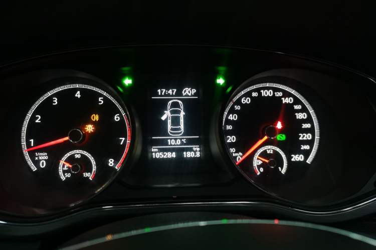 Used Volkswagen Passat 2017 330TSI DSG Luxury Edition
