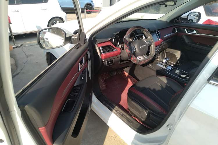 Used Haval H6 Coupe 2021 Smart Connect Version 1.5T Automatic Two-Wheel Drive Elite Model
