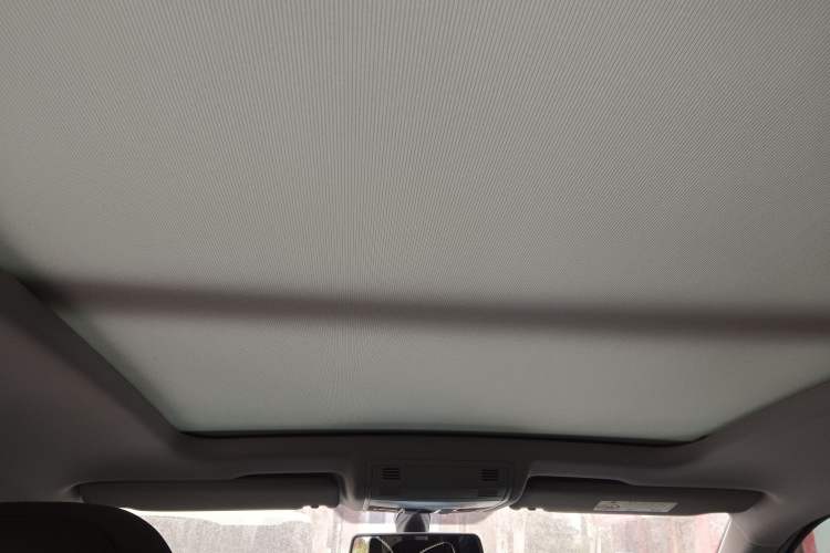 Used Volkswagen Tacqua 2021 280TSI DSG R-Line Smart Connectivity Version