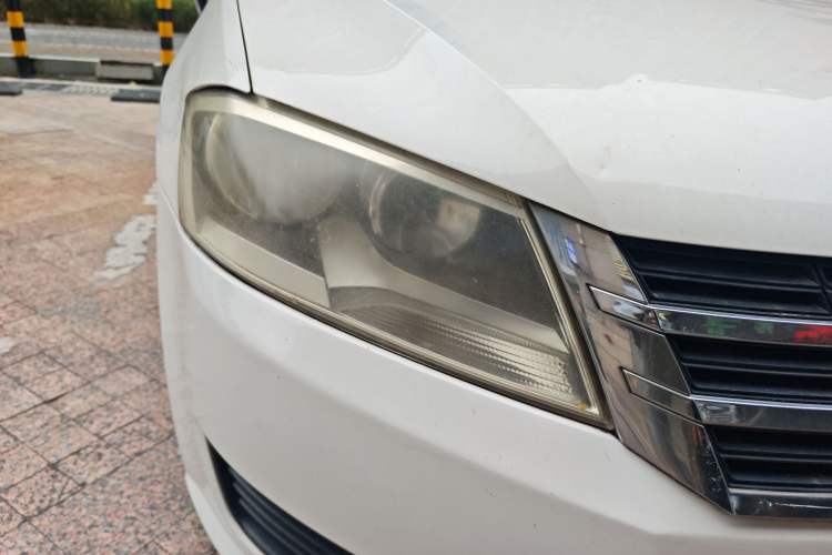 Used Volkswagen Lavida 2013 Revised Classic 1.6L Automatic Fashion Edition