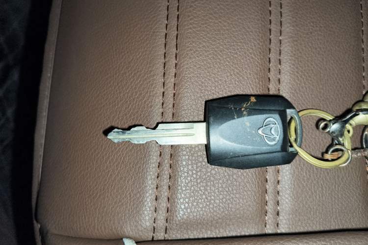 Used Kuayue Kuayue Xing V3 2023 1.5L Gasoline Comfort Edition 5-Seat Passenger Vehicle