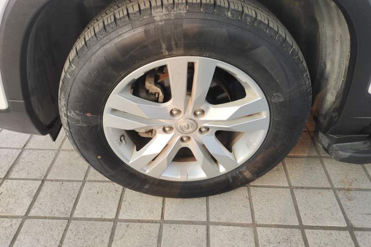 Used Changan CS75 2014 2.0L Manual Luxury Version China IV Standard
