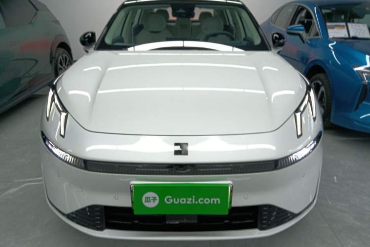 Used Lynk & Co 07 2024 EM-P 126 Long-Range Halo