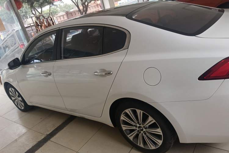 Used Kia K4 2014 1.8L Automatic DLX
