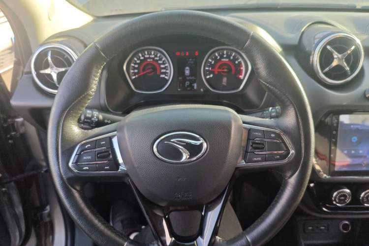 Used Soueast DX3 2018 1.5T CVT Luxury Model
