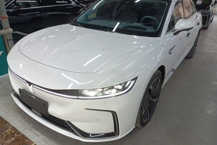 Used VOYAH PASSION 2023 Four-Wheel Drive Long-Range Version
