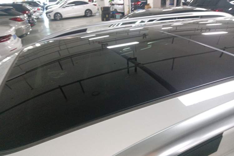 Used Volkswagen Tayron 2023 330TSI Two-Wheel-Drive Luxury Plus Advanced Version
