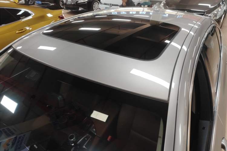 Used BMW 5 Series 2017 520Li Elegant Edition
