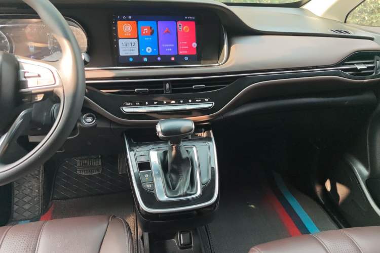 Used GAC Trumpchi M6 2019 270T DCT Luxury Edition (7-seater) China VI
